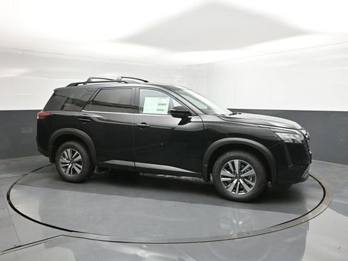 New 2026 Nissan Pathfinder SL image 26