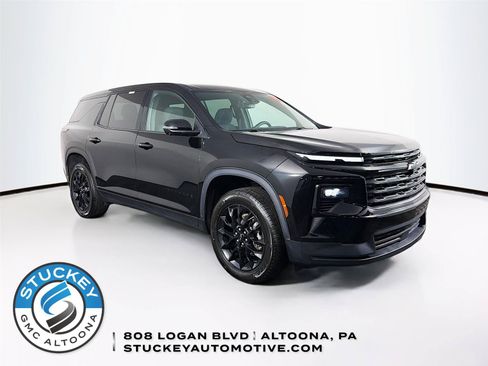 Used 2024 Chevrolet Traverse LS w/ Midnight/Sport Edition FWD image 1