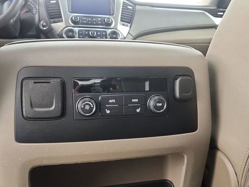 Used 2017 Chevrolet Tahoe LT w/ LT Signature Package image 24