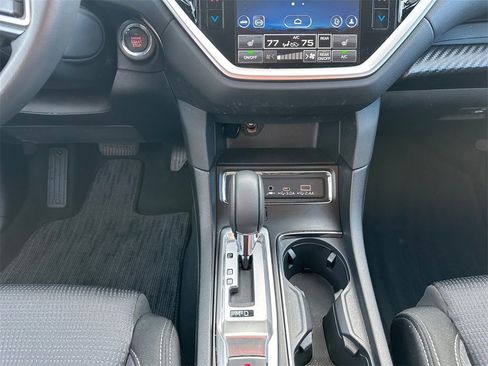 Used 2024 Subaru Ascent Premium w/ Convenience Package image 14