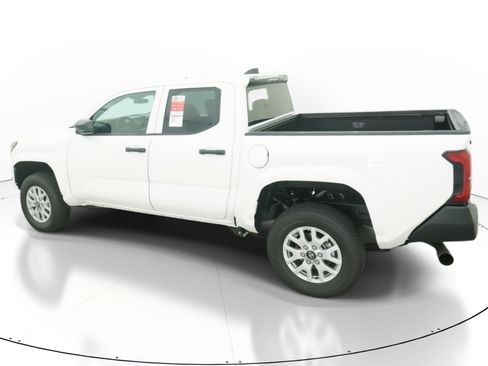 New 2026 Toyota Tacoma SR image 4