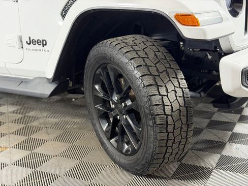 Certified 2021 Jeep Gladiator Overland image 7