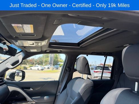 Used 2024 Lexus LX 600 4WD w/ Luxury Package image 10