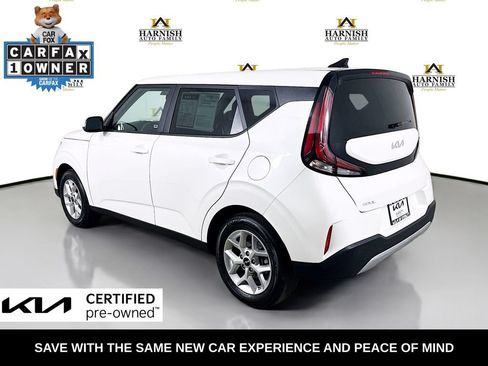Certified 2025 Kia Soul LX w/ LX Technology Package FWD image 5