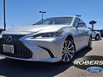 Used 2021 Lexus ES 300h w/ Premium Package
