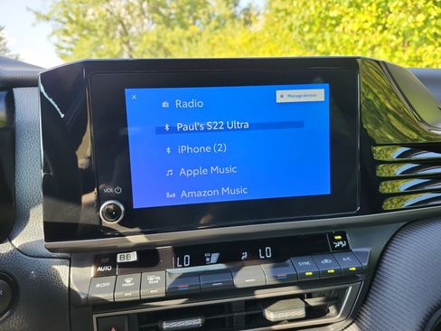 Used 2026 Toyota Camry SE FWD image 16
