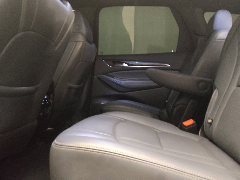Used 2022 Buick Enclave Premium FWD image 18
