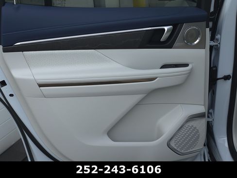Used 2026 Buick Enclave Avenir w/ Super Cruise Package FWD image 34