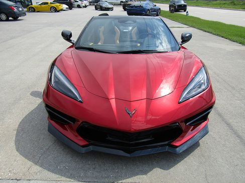 Used 2024 Chevrolet Corvette Stingray Preferred Conv w/ Stealth Interior Trim Package RWD image 2