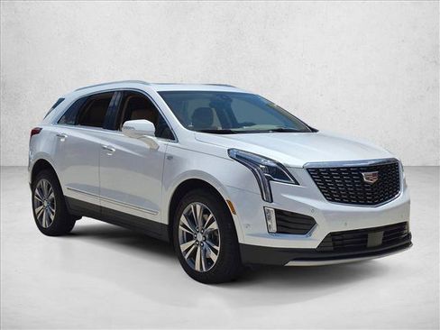 Used 2024 Cadillac XT5 Premium Luxury w/ Platinum Package AWD/4WD image 3