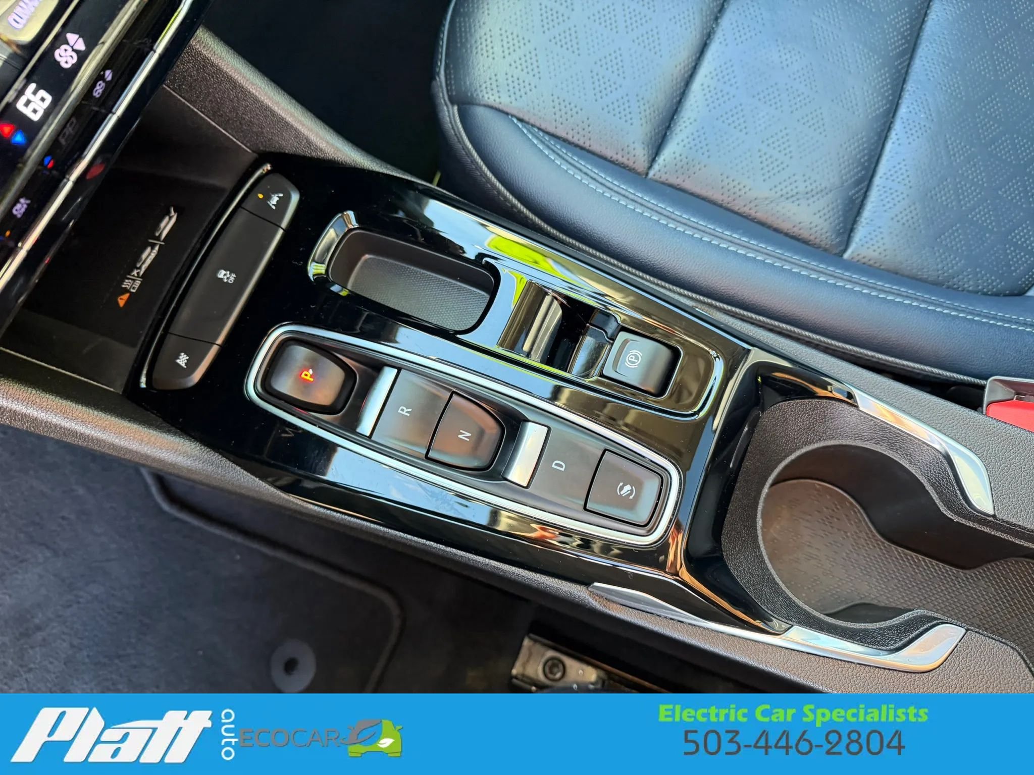 Used 2022 Chevrolet Bolt EUV Premier w/ Sun & Sound Package FWD image 24