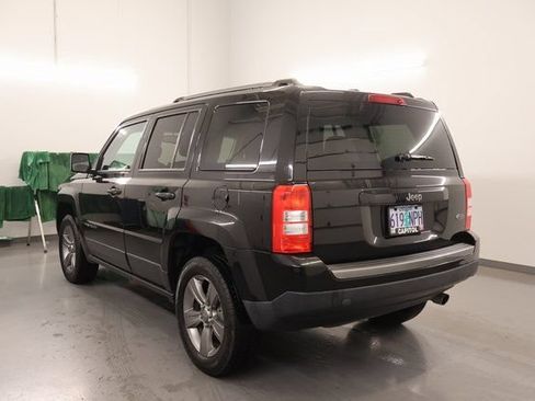 Used 2016 Jeep Patriot Sport w/ Power Value Group FWD image 4