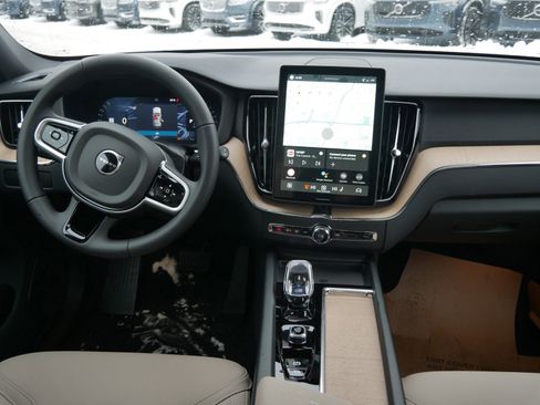 New 2026 Volvo XC60 B5 Plus w/ Protection Package Premier image 7