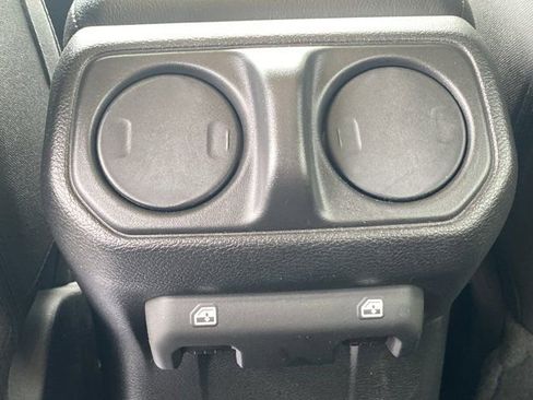 Used 2023 Jeep Wrangler Unlimited w/ Cold Weather Group AWD/4WD image 15
