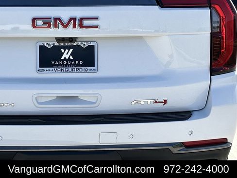 New 2026 GMC Yukon XL AT4 w/ AT4 Premium Plus Package AWD/4WD image 5