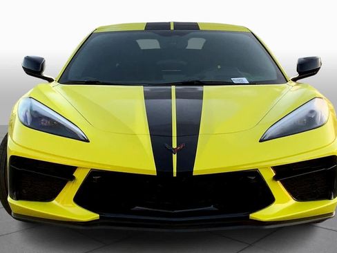 Used 2021 Chevrolet Corvette Stingray Premium Conv w/ Z51 Performance Package image 3