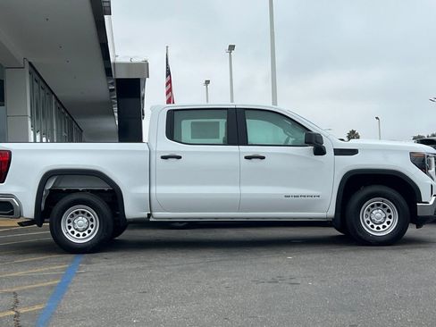 New 2026 GMC Sierra 1500 Pro image 4