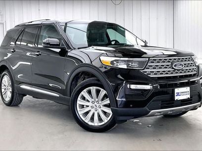 Used 2023 Ford Explorer Limited w/ Limited Technology Package