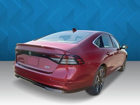 New 2026 Honda Accord Touring image 5