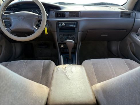 Used 1997 Toyota Camry LE image 13