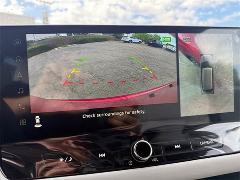 New 2025 Mitsubishi Outlander SEL image 20