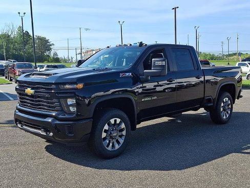 New 2026 Chevrolet Silverado 2500 Custom w/ Custom Convenience Package AWD/4WD image 2