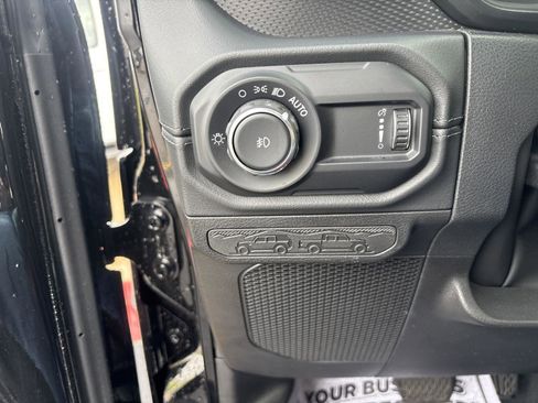 Used 2024 Jeep Wrangler Unlimited Rubicon 392 AWD/4WD image 19