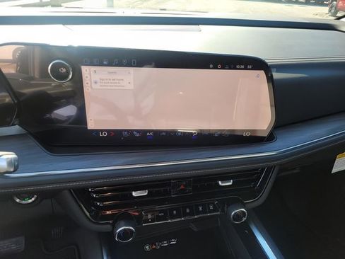 New 2026 Chevrolet Tahoe Premier image 13