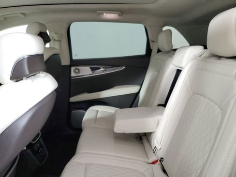 Certified 2023 Lincoln Nautilus Black Label w/ Class II Trailer Tow Package AWD/4WD image 11