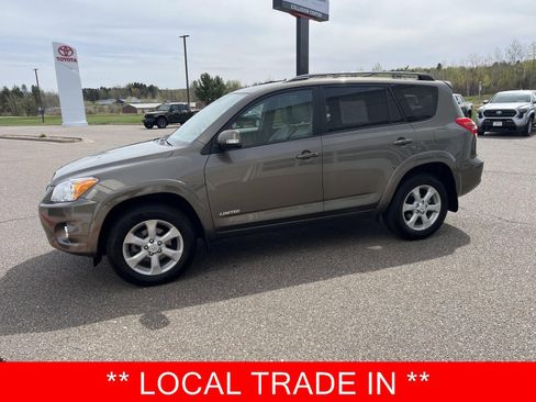 Used 2012 Toyota RAV4 Limited w/ Navigation Value Pkg AWD/4WD image 4