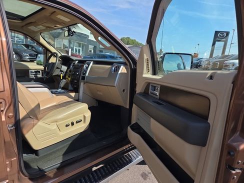 Used 2012 Ford F150 Lariat w/ Lariat Chrome Pkg image 12