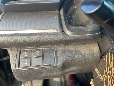 Used 2019 Honda Civic LX image 11