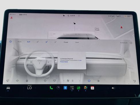 Used 2024 Tesla Model Y 2WD image 15