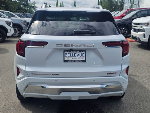 Used 2026 GMC Terrain Denali w/ LPO, Floor Liner Package AWD/4WD image 4