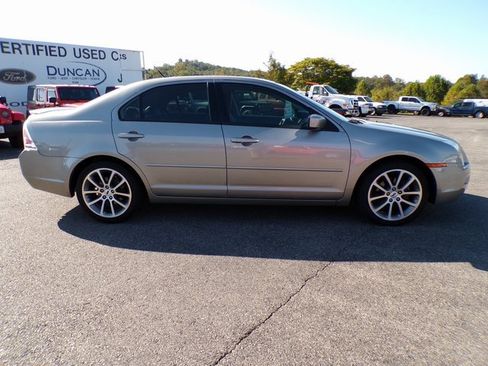 Used 2009 Ford Fusion SE image 5