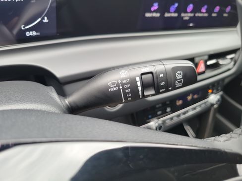 Certified 2026 Kia Seltos EX w/ EX Sunroof Package FWD image 28