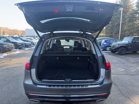 Used 2024 Mercedes-Benz GLS 450 4MATIC image 30