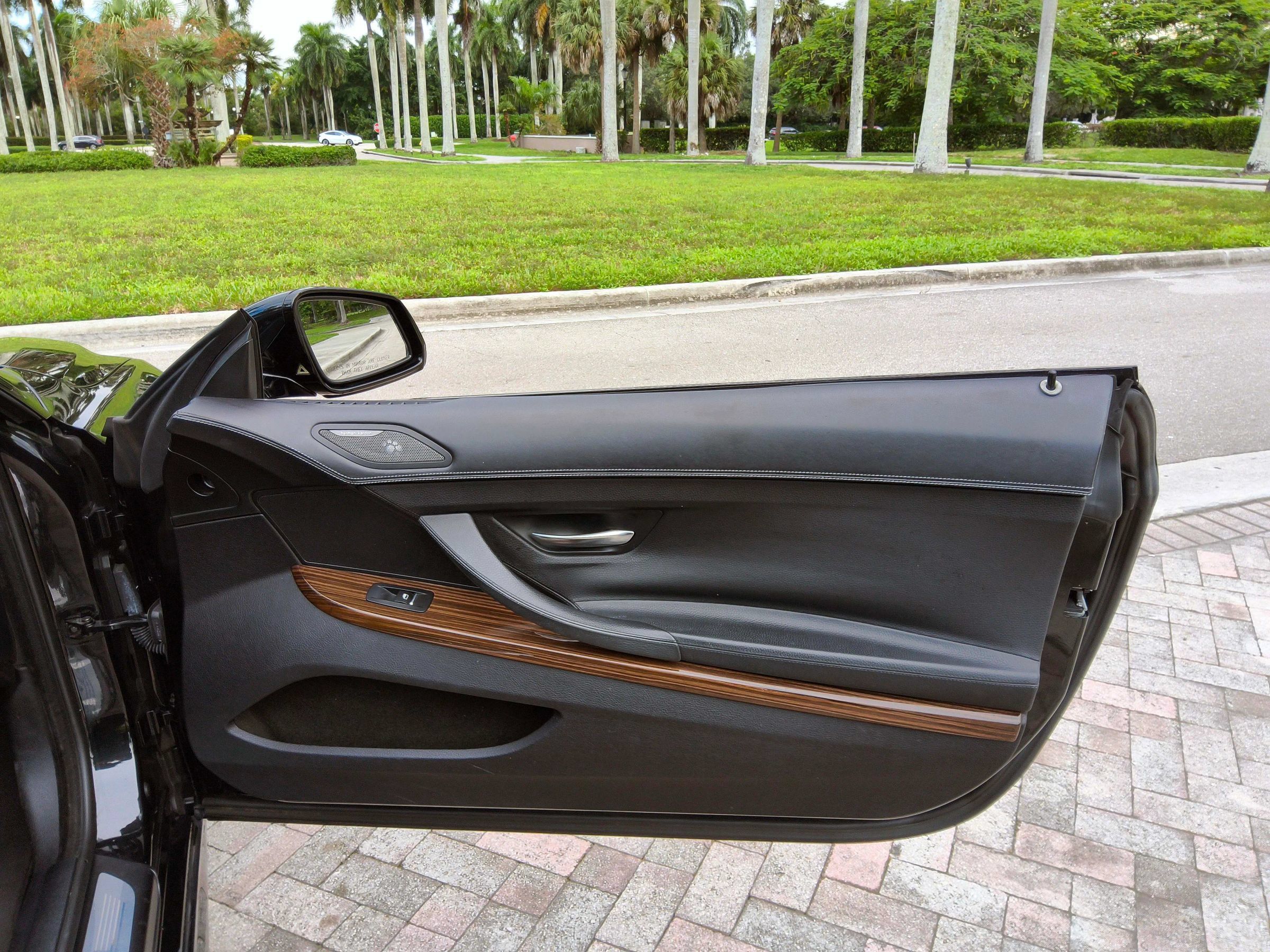 Used 2018 BMW 640i Convertible RWD image 31