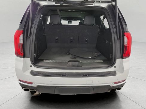 Certified 2025 GMC Yukon XL Denali image 16