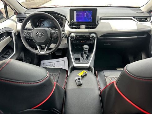 Certified 2025 Toyota RAV4 XLE w/ Convenience Package AWD/4WD image 20
