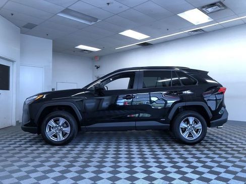Certified 2025 Toyota RAV4 LE AWD/4WD image 11