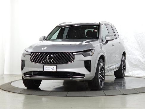 Certified 2025 Volvo XC90 B5 Plus AWD/4WD image 4