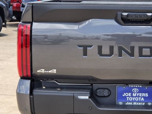 Used 2026 Toyota Tundra SR5 w/ SR5 Convenience Package AWD/4WD image 10