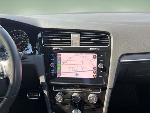 Used 2019 Volkswagen GTI Autobahn FWD image 10