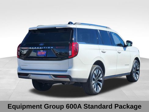 Certified 2025 Ford Expedition Platinum w/ Driver's Package image 4