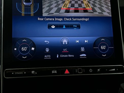Used 2024 Mercedes-Benz C 300 Sedan image 32