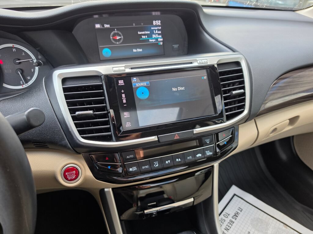 Used 2017 Honda Accord EX-L image 26