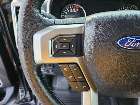 Used 2020 Ford F150 Lariat w/ Equipment Group 501A Mid image 19