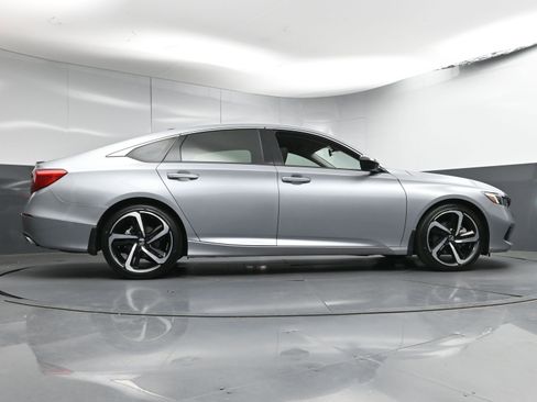 Used 2021 Honda Accord Sport Special Edition image 31