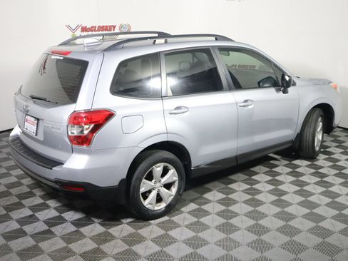 Used 2016 Subaru Forester 2.5i w/ Alloy Wheel Package AWD/4WD image 4